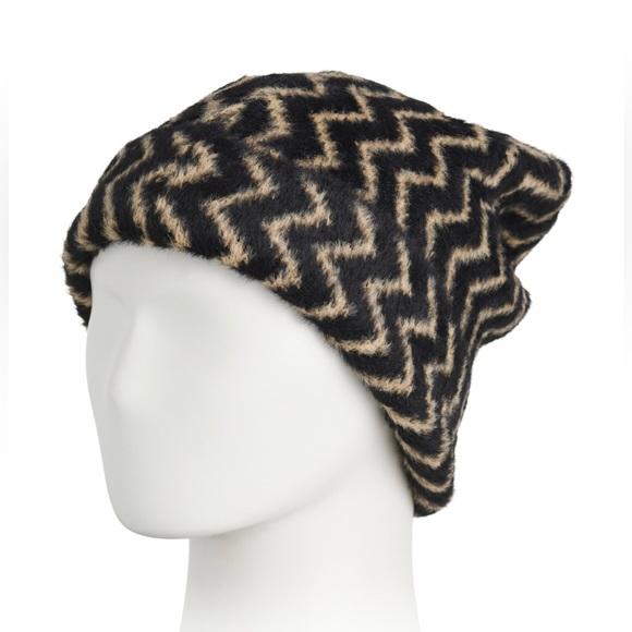 NWT Free People Ziggy Fuzzy Beanie - Picture 5 of 5